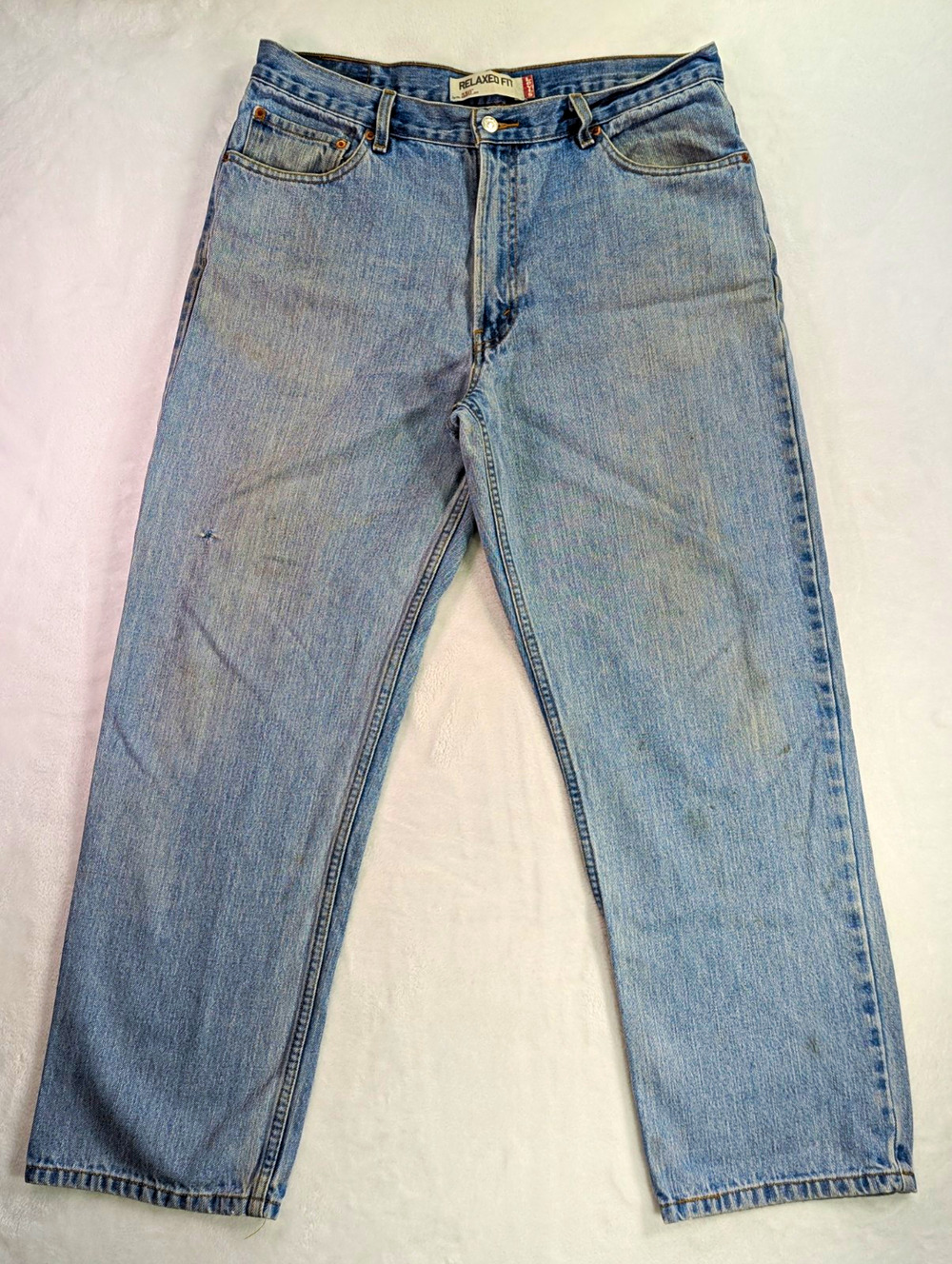 VTG Levi's 550 Relaxed Fit Jeans Men's 36x30 Light Wash Blue Denim Y2K 2005
